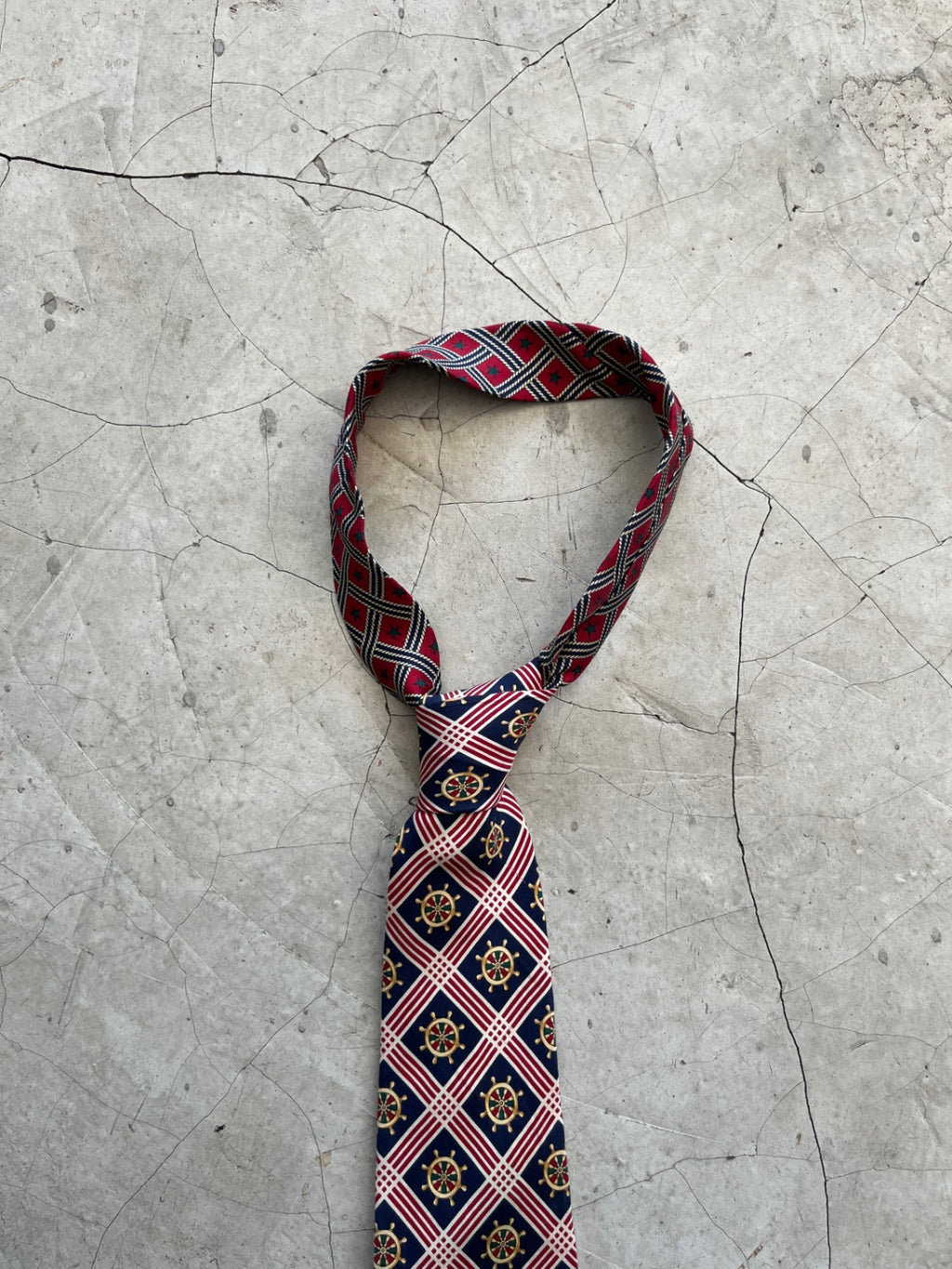 Tommy Hilfiger Wheel Printed Tie