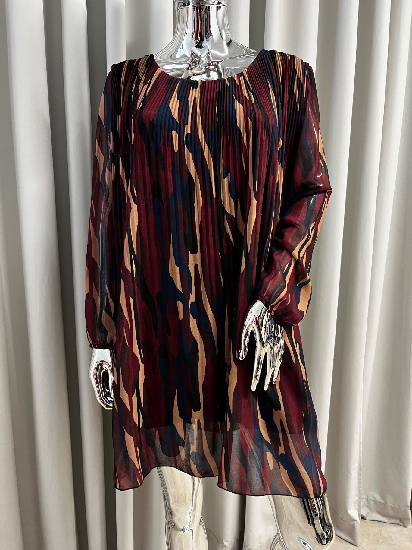 J&L Pleated Midi Dress