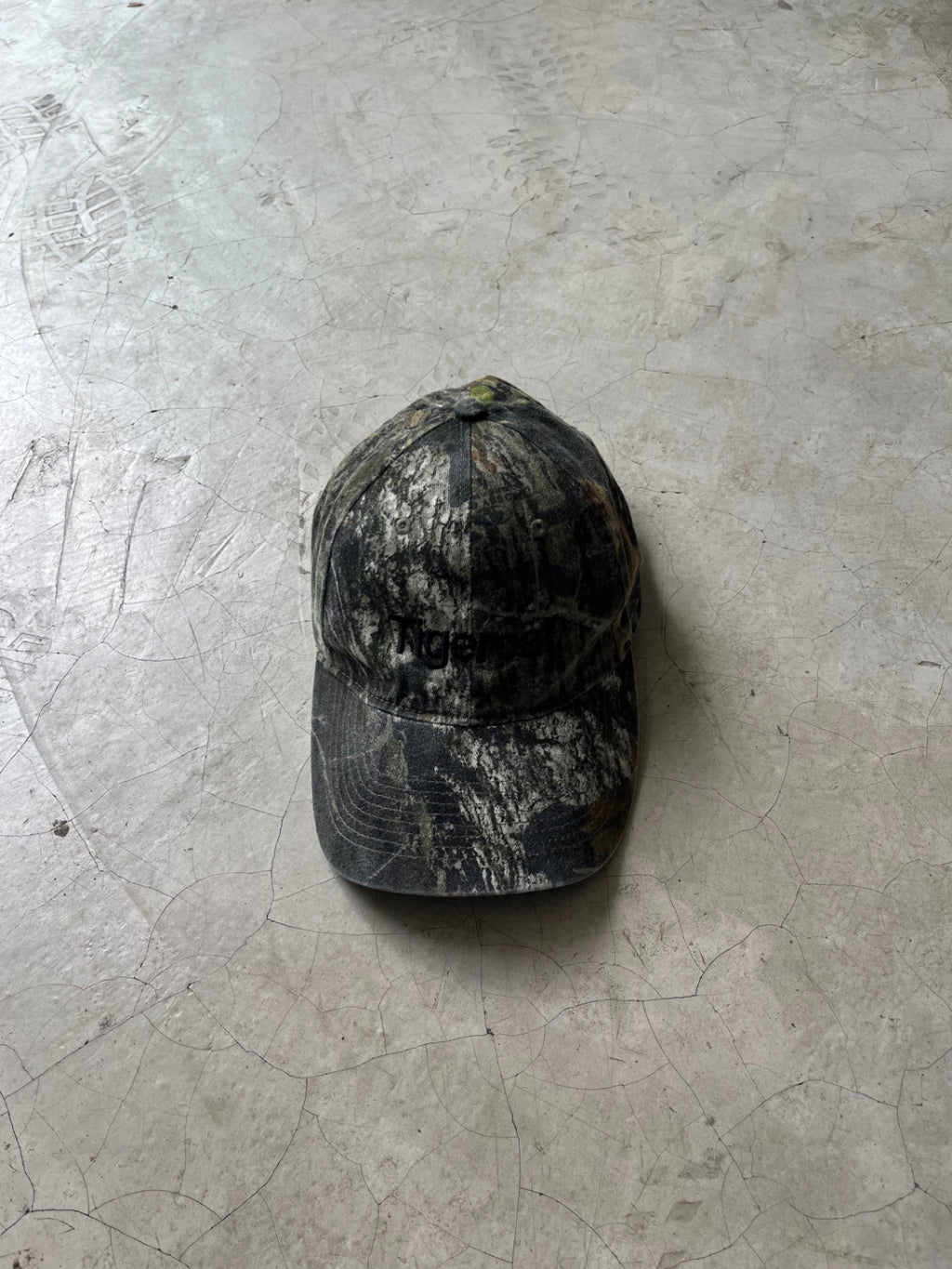 Predator Tigercat Cap
