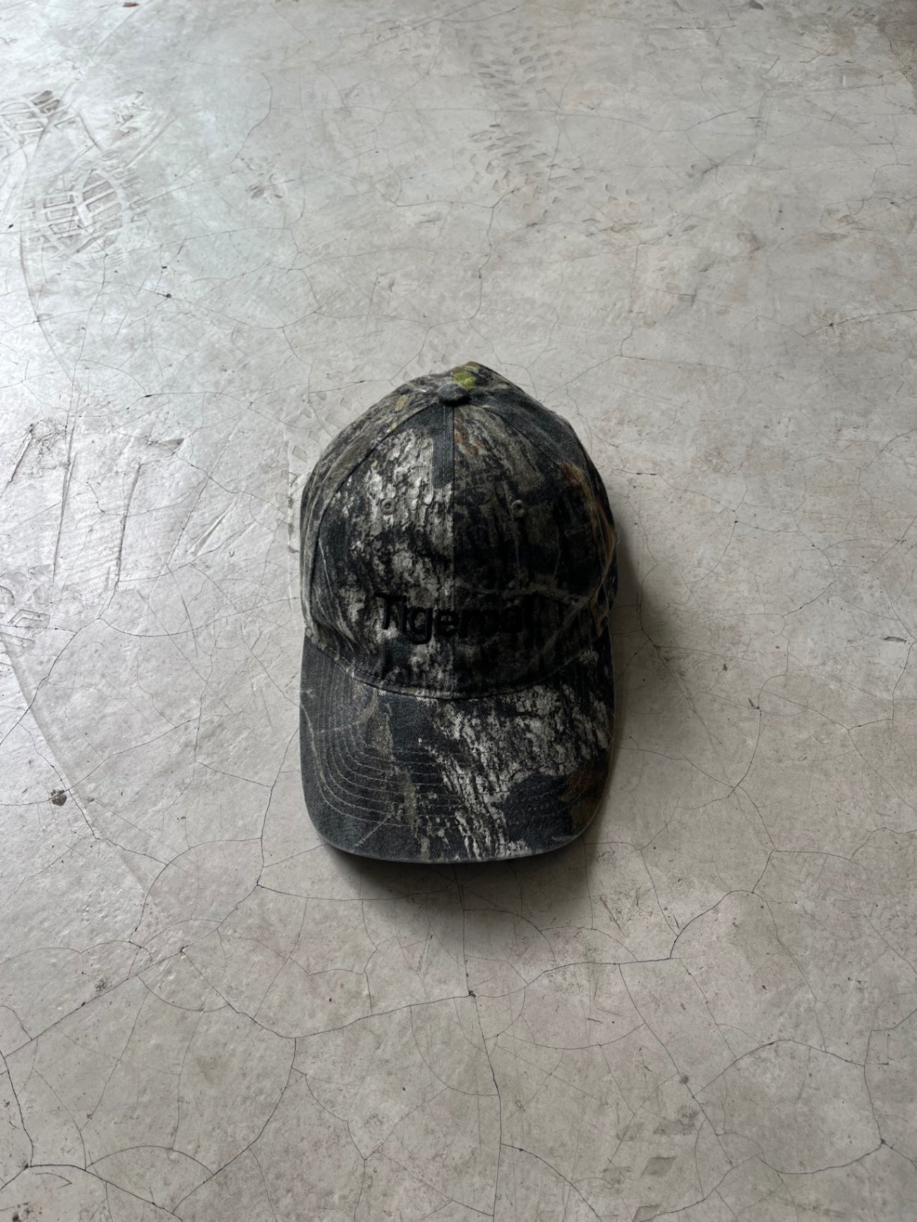 Predator Tigercat Cap