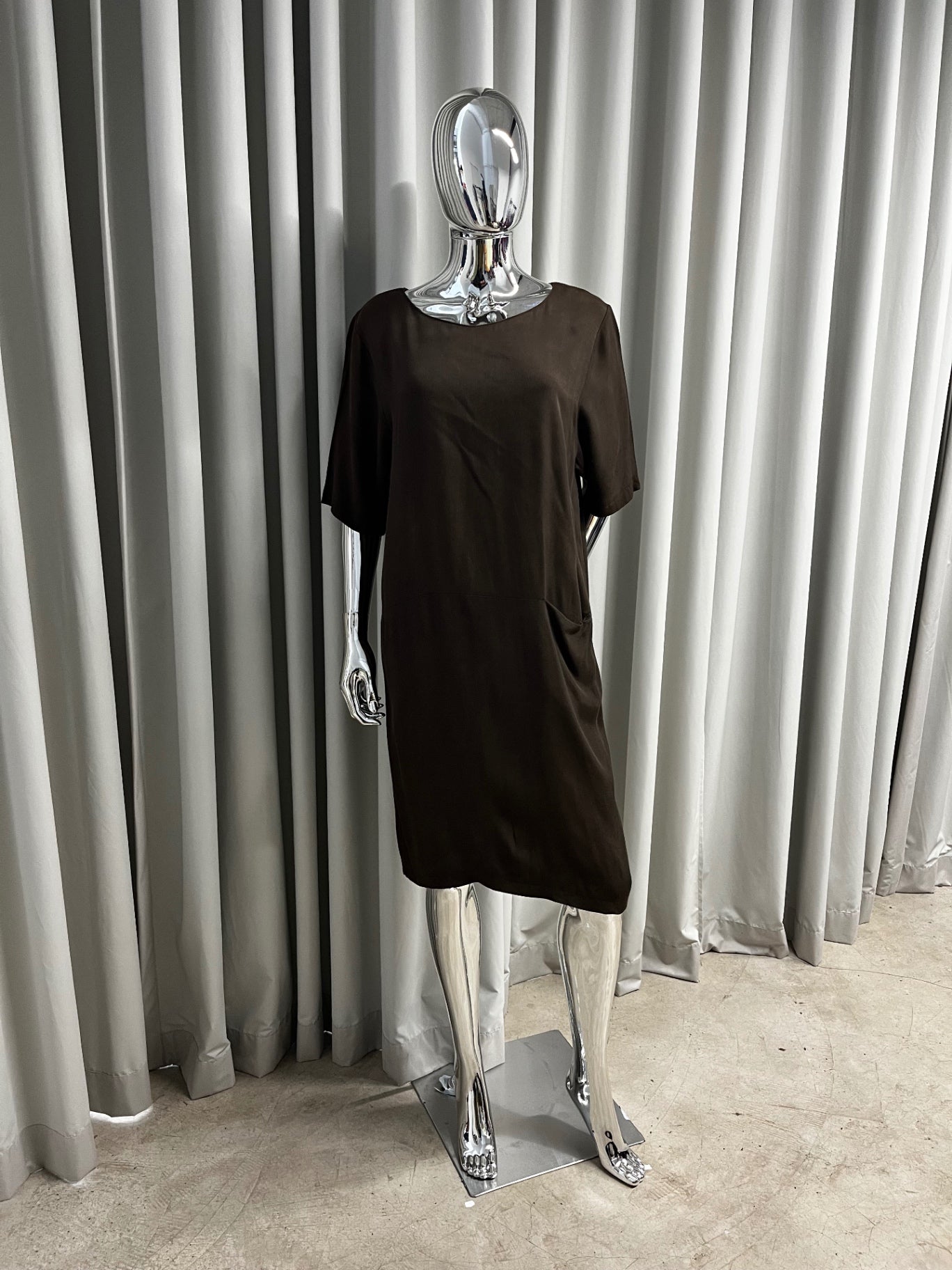 Kondo Deep Pocket Dress