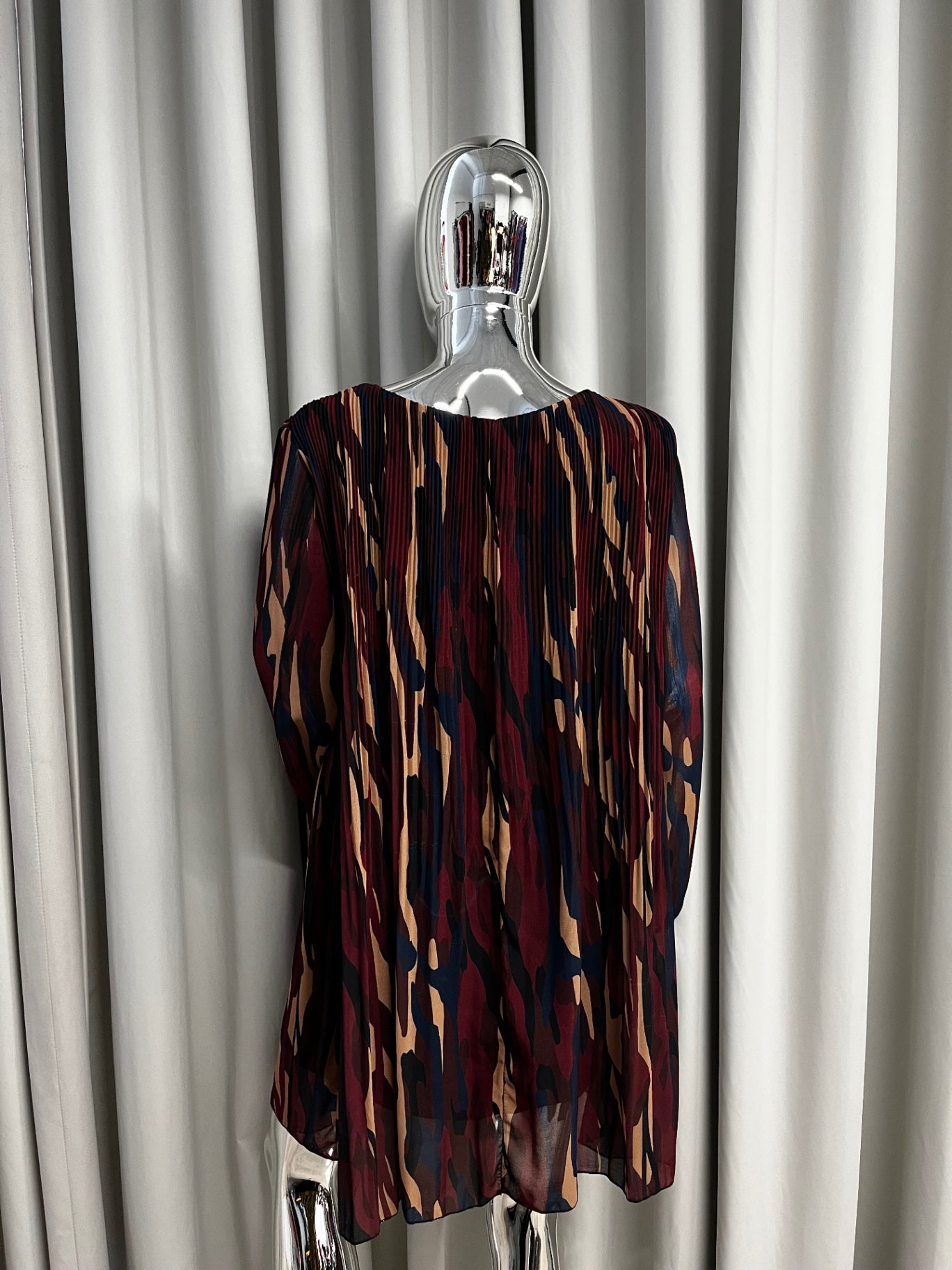 J&L Pleated Midi Dress