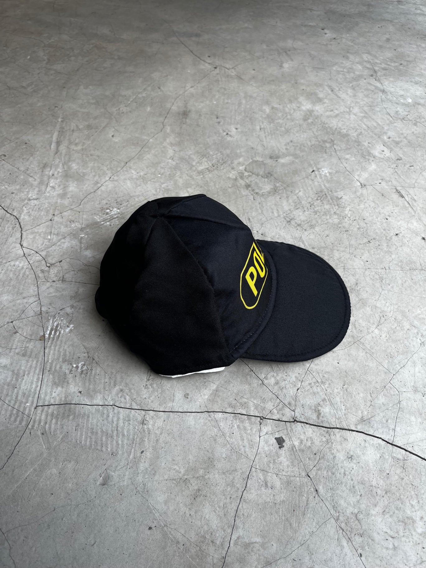 Politi Black Cap