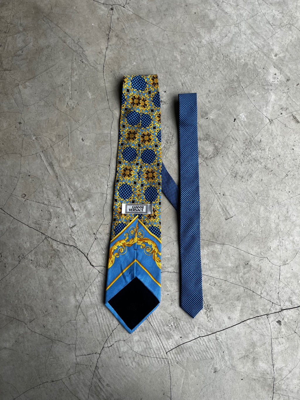 Gianni Versace Printed Silk Tie