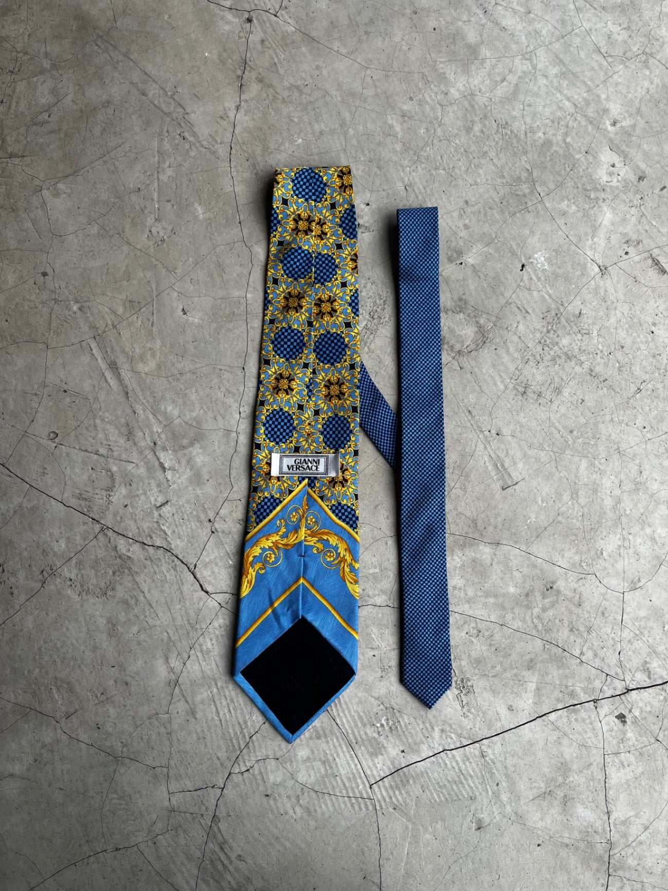 Gianni Versace Printed Silk Tie
