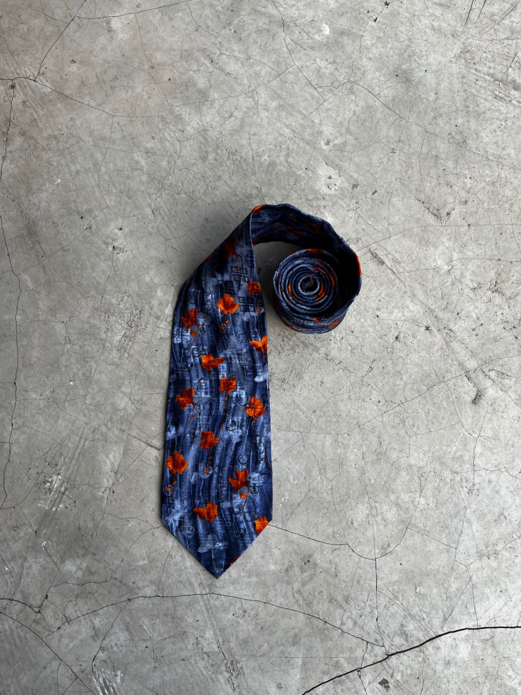 Givenchy Autumn Leaves Printed Tie