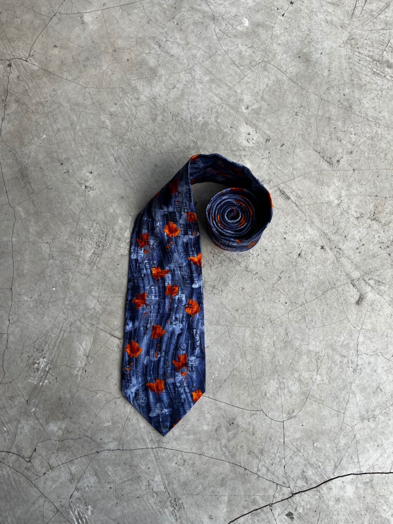 Givenchy Autumn Leaves Printed Tie