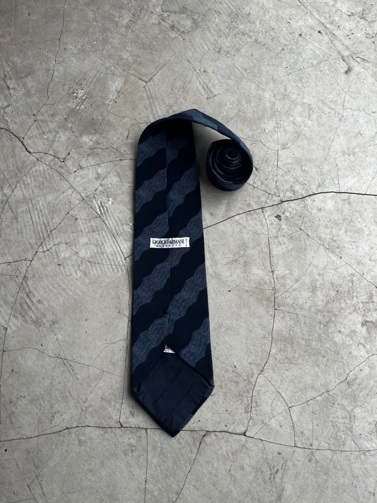 Giorgio Armani Wavy Striped Tie