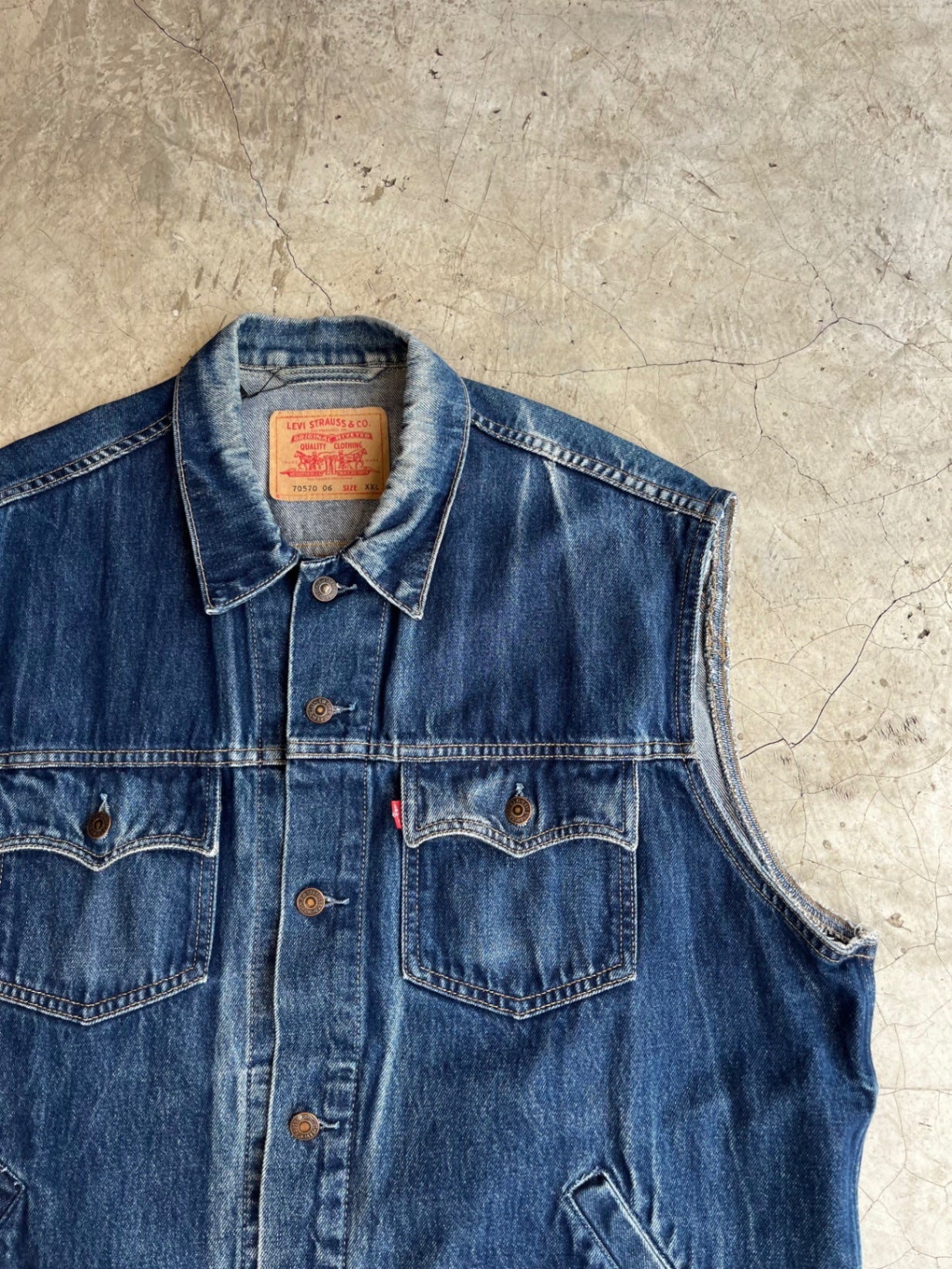 Levi Half Jacket