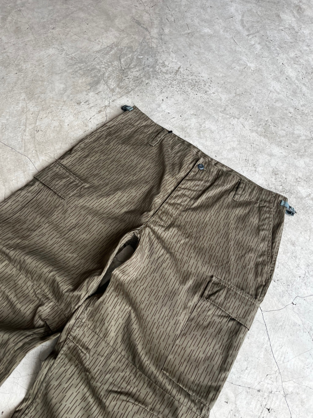 Vintage East Germany Army Raindrop Cargo Pants