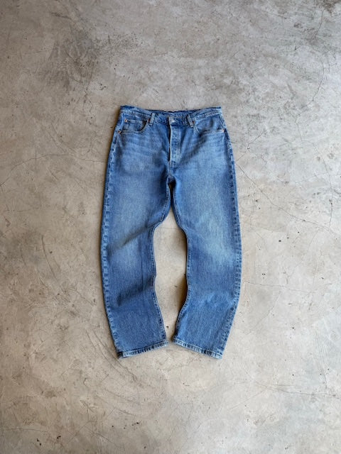 Levi's 501 Blue Jeans