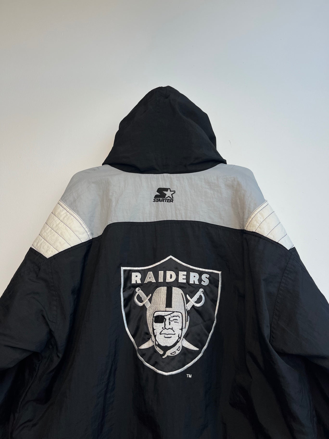 Vintage 90s Starter Oaklan Raiders Jacket