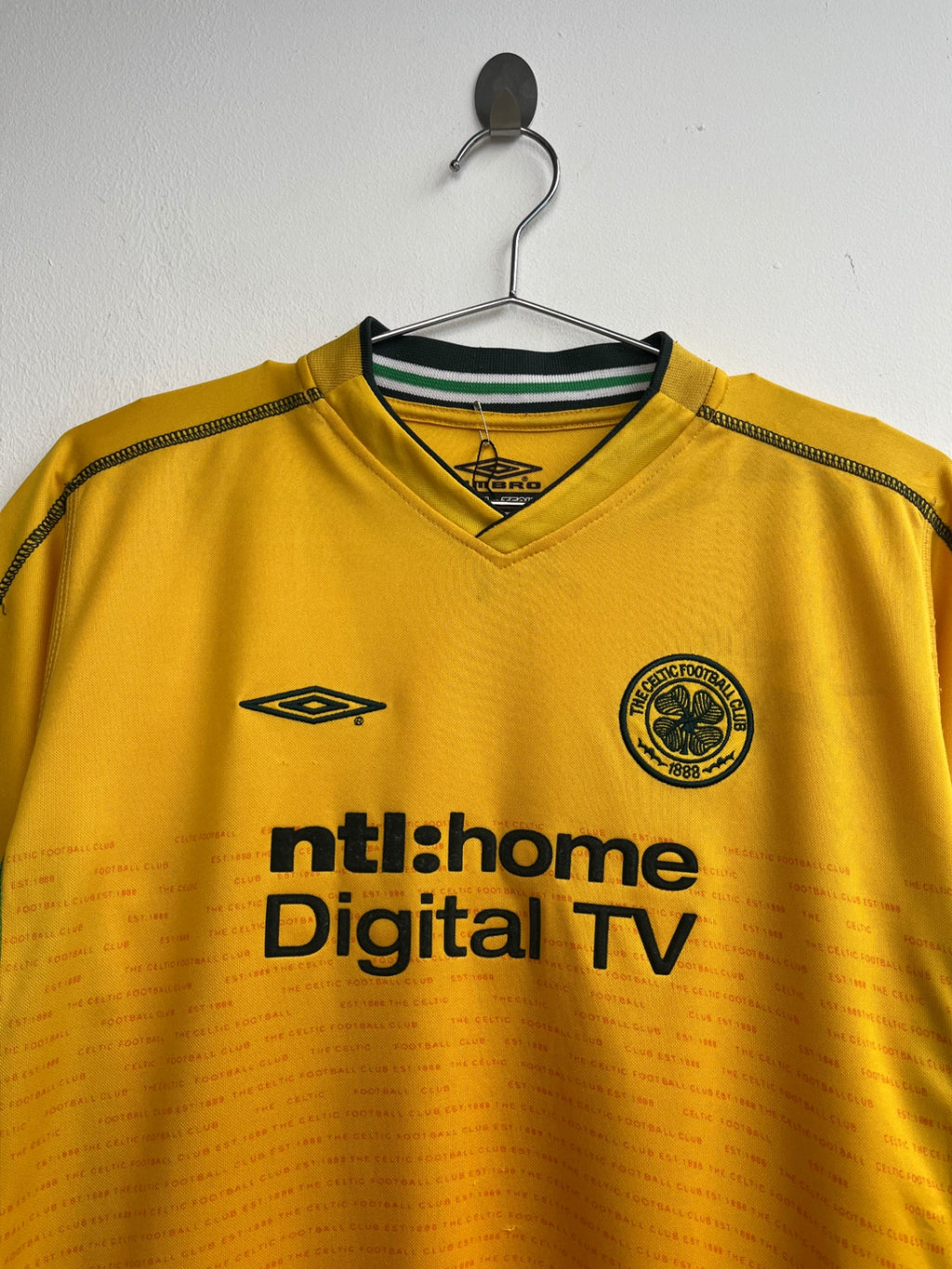Umbro Celtic FC Away Shirt 02/03