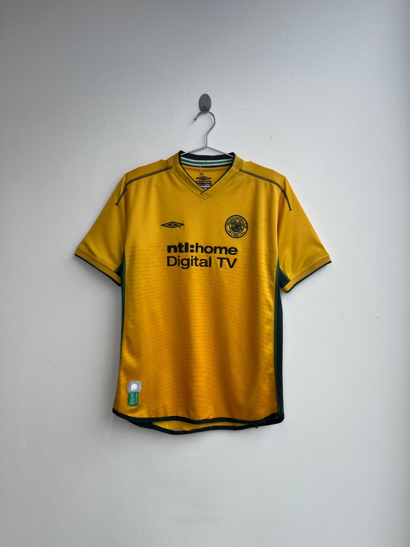Umbro Celtic FC Away Shirt 02/03