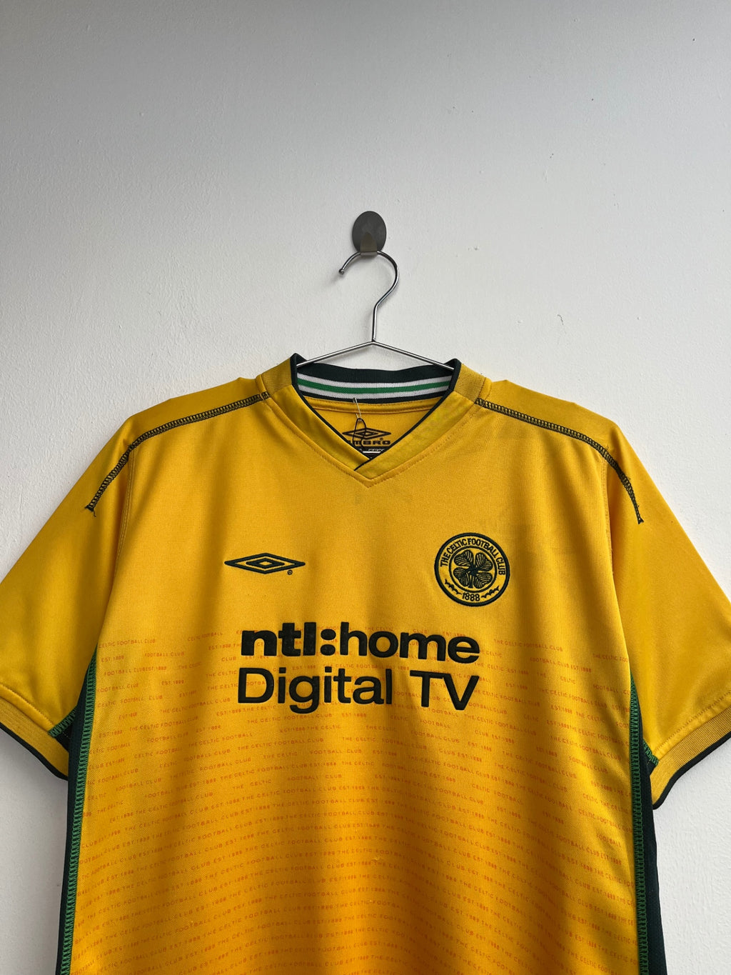 Umbro Celtic FC Away Shirt 02/03