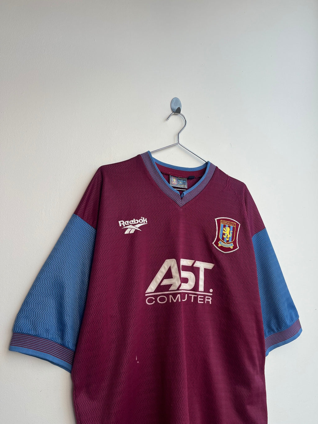 Reebok Aston Villa Home Shirt