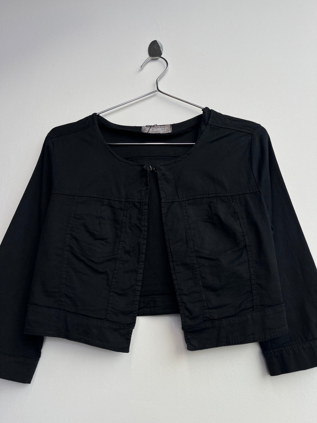 Freshness Black Bolero