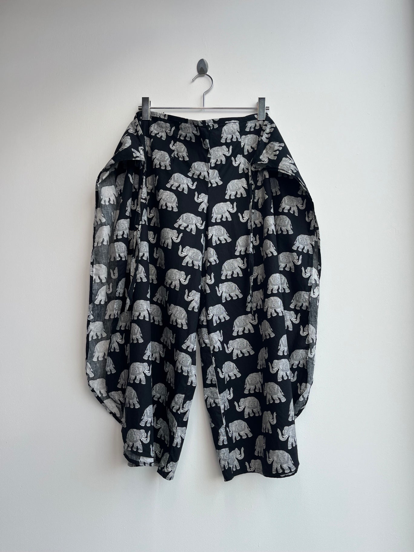 Elephant Print Tie Pants