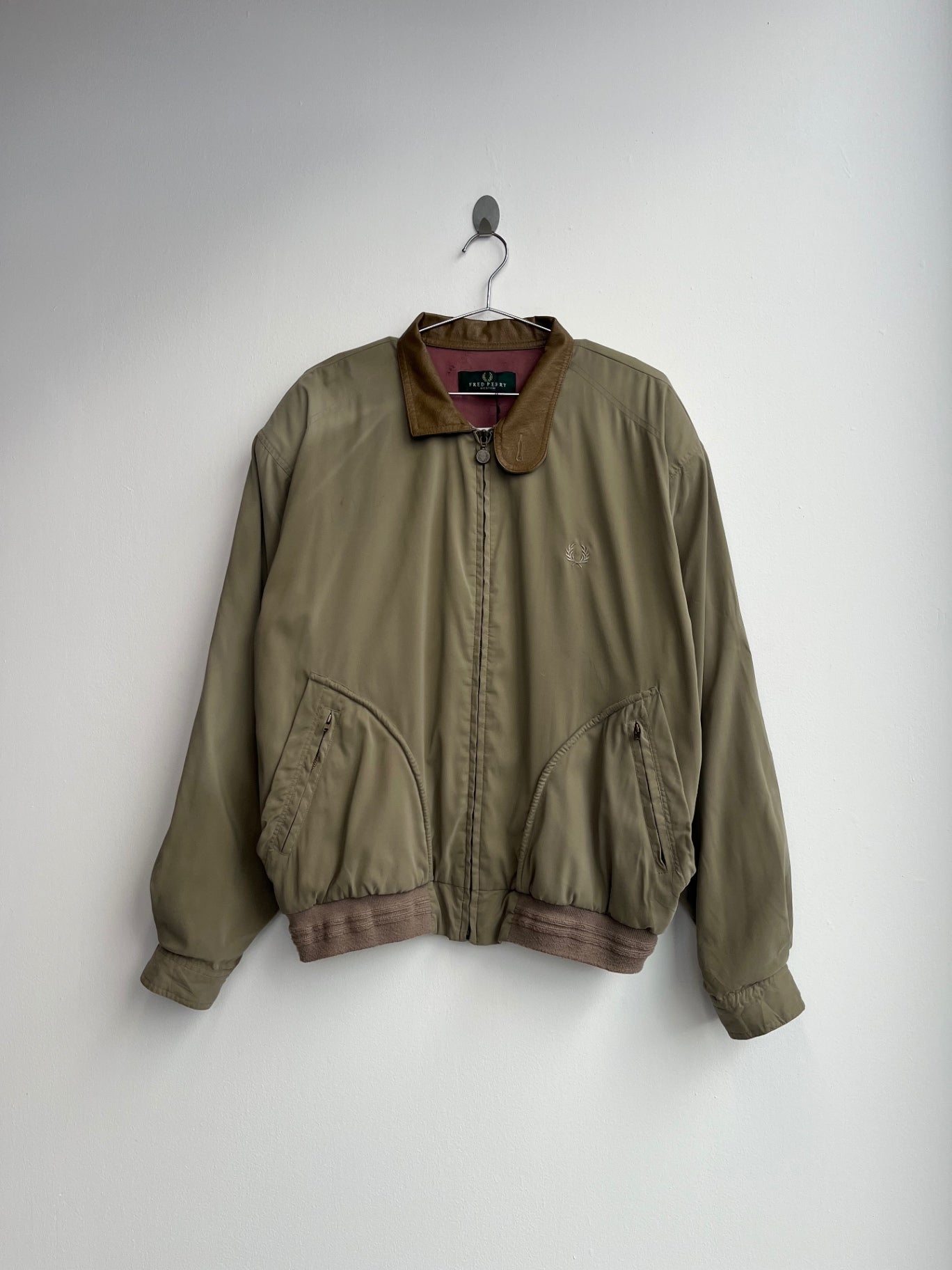 Fred Perry Light Bomber Jacket