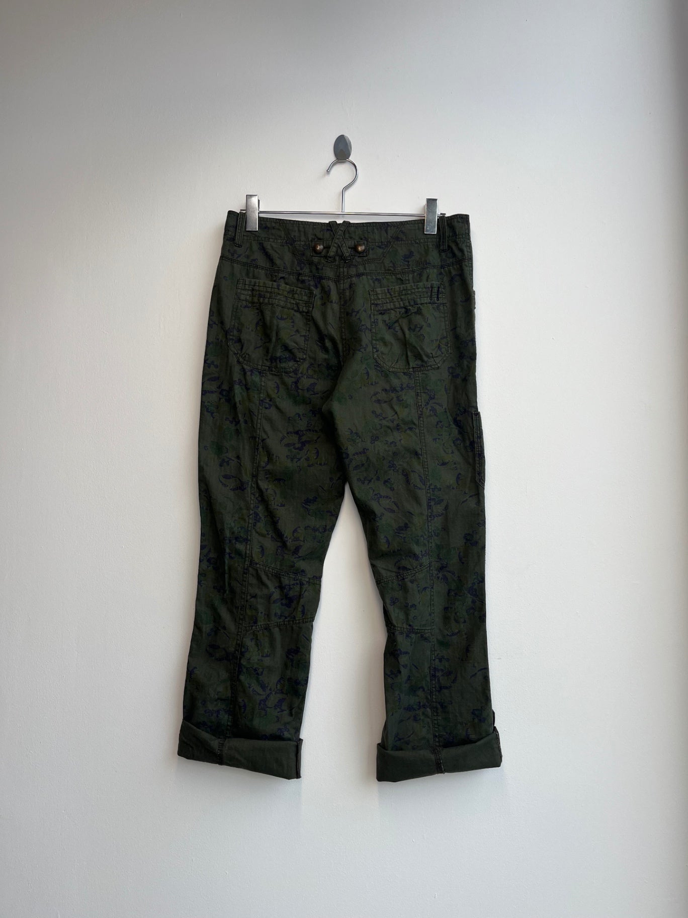 Etam Floral Cargo Pants