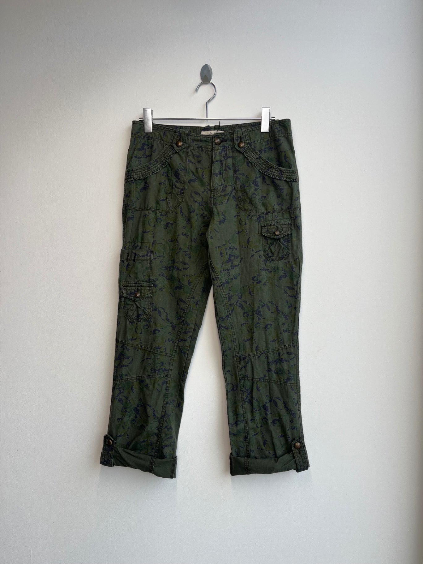 Etam Floral Cargo Pants