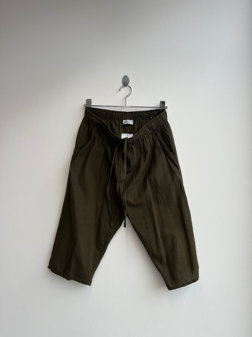 Janina Light Capri Pants