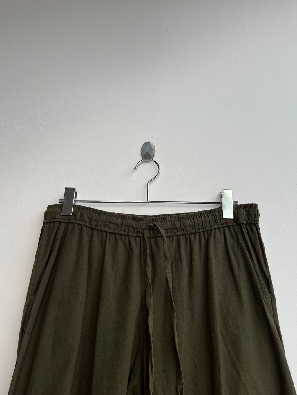 Janina Light Capri Pants