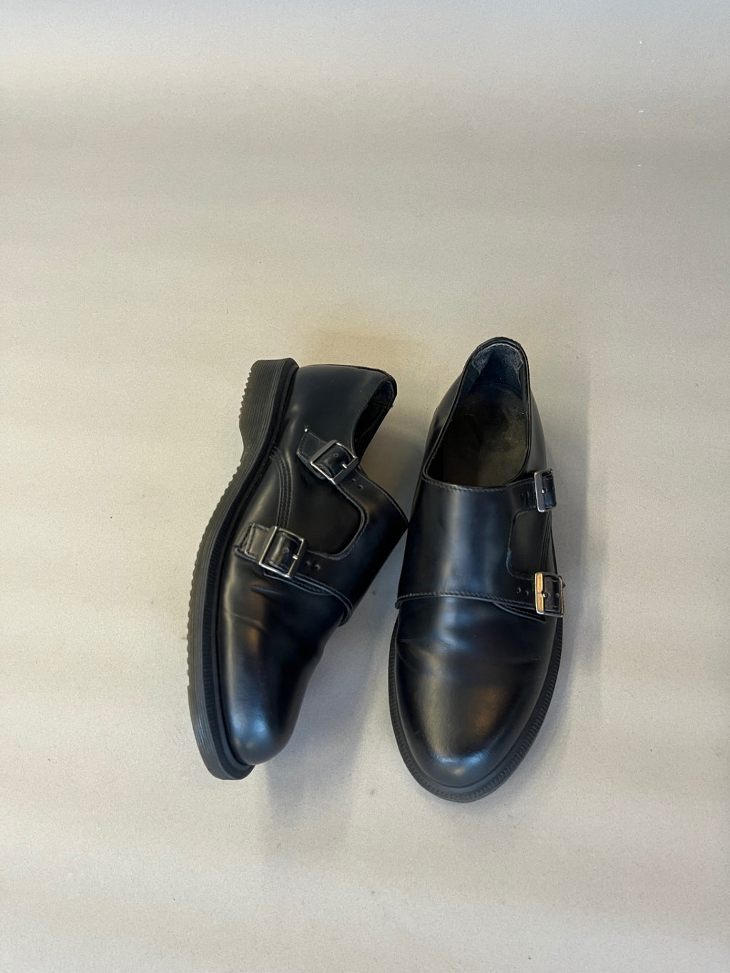 Black Dr Martens Pandora