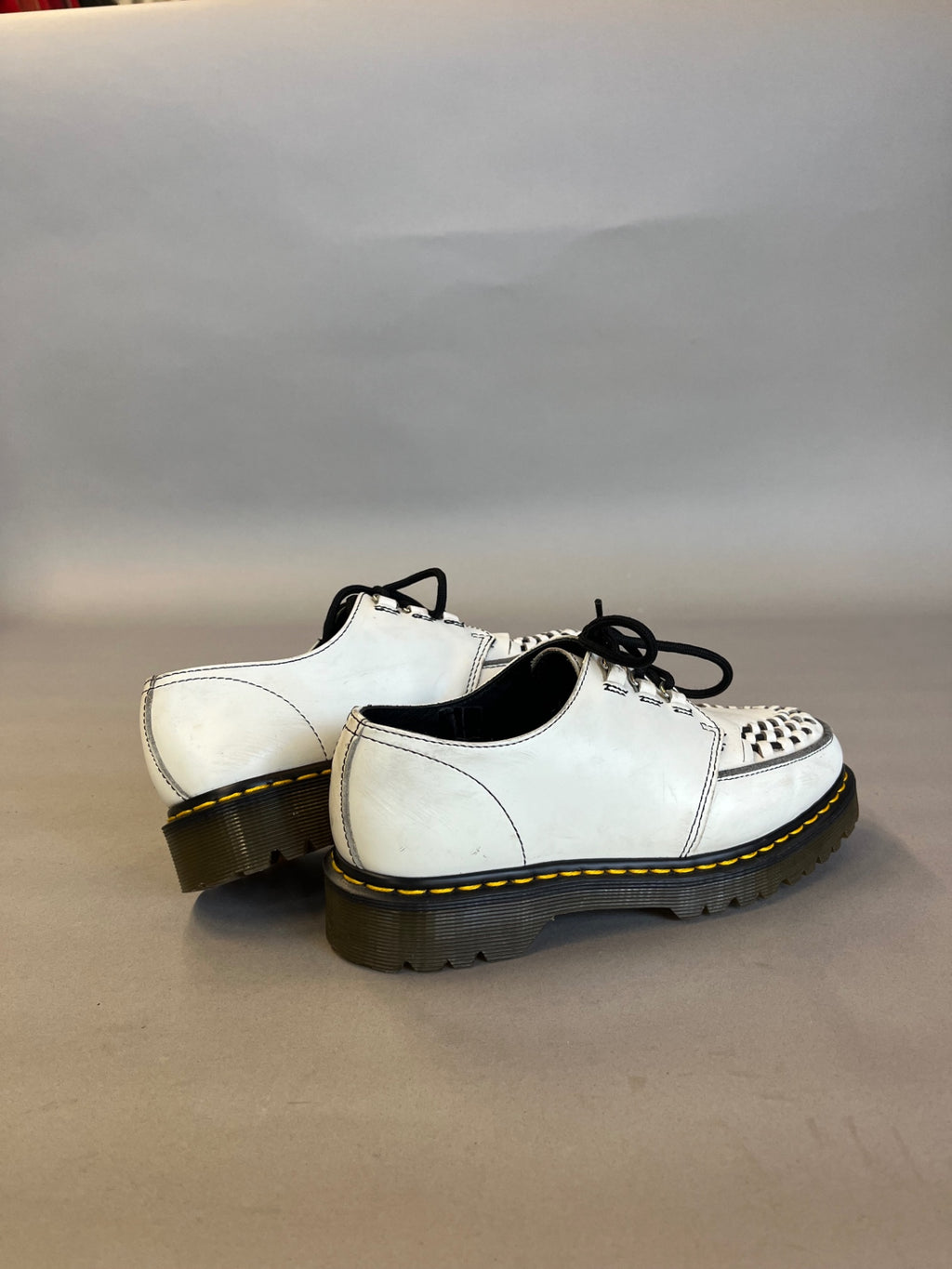 White Dr Martens Ramsey Leather Creepers
