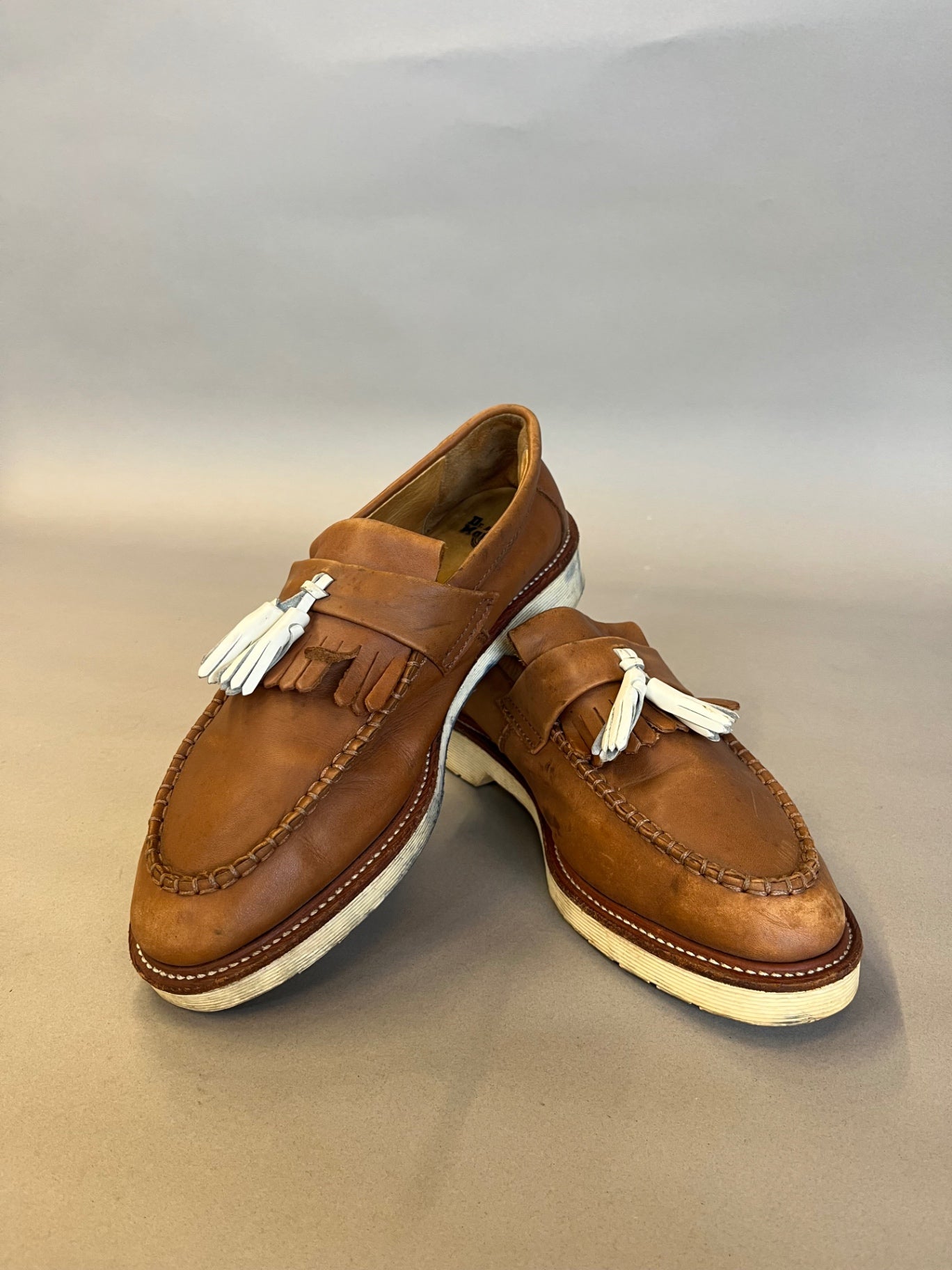 Tan Dr Marten Barrett