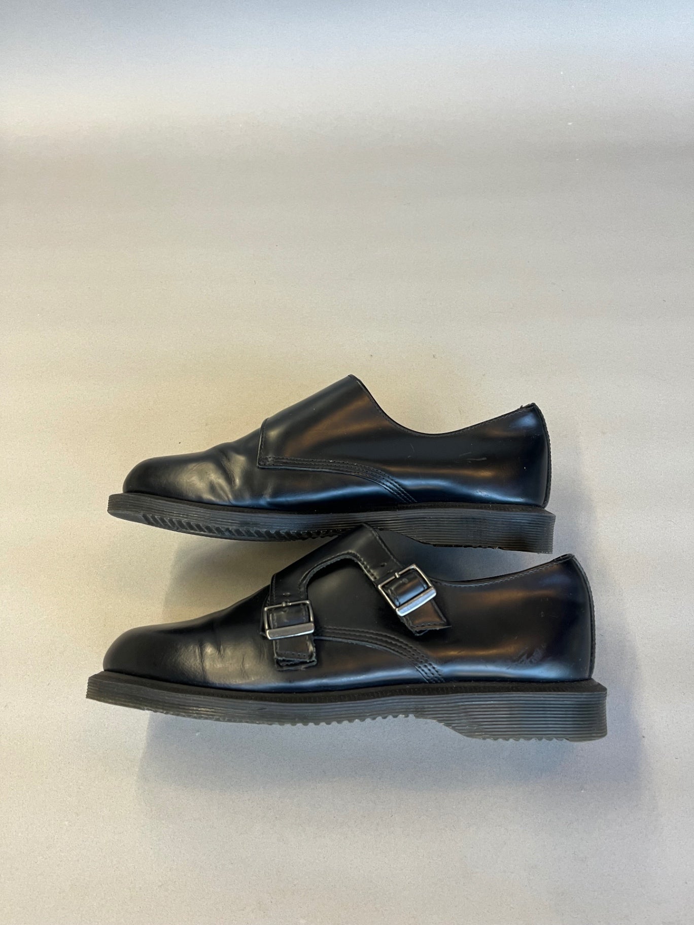 Black Dr Martens Pandora