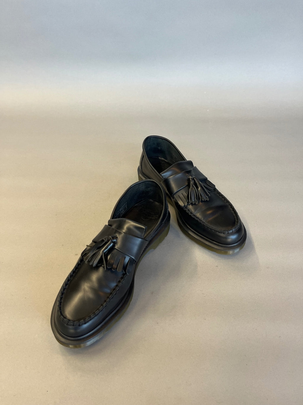 Black Dr Martens Adrian