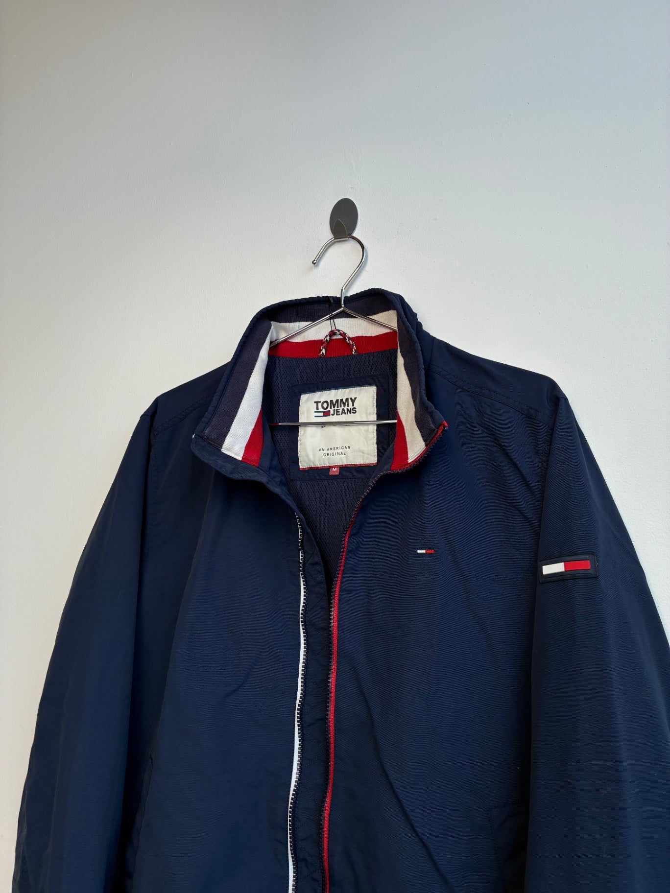 Tommy Jeans Essential Signature Bomber Jacket