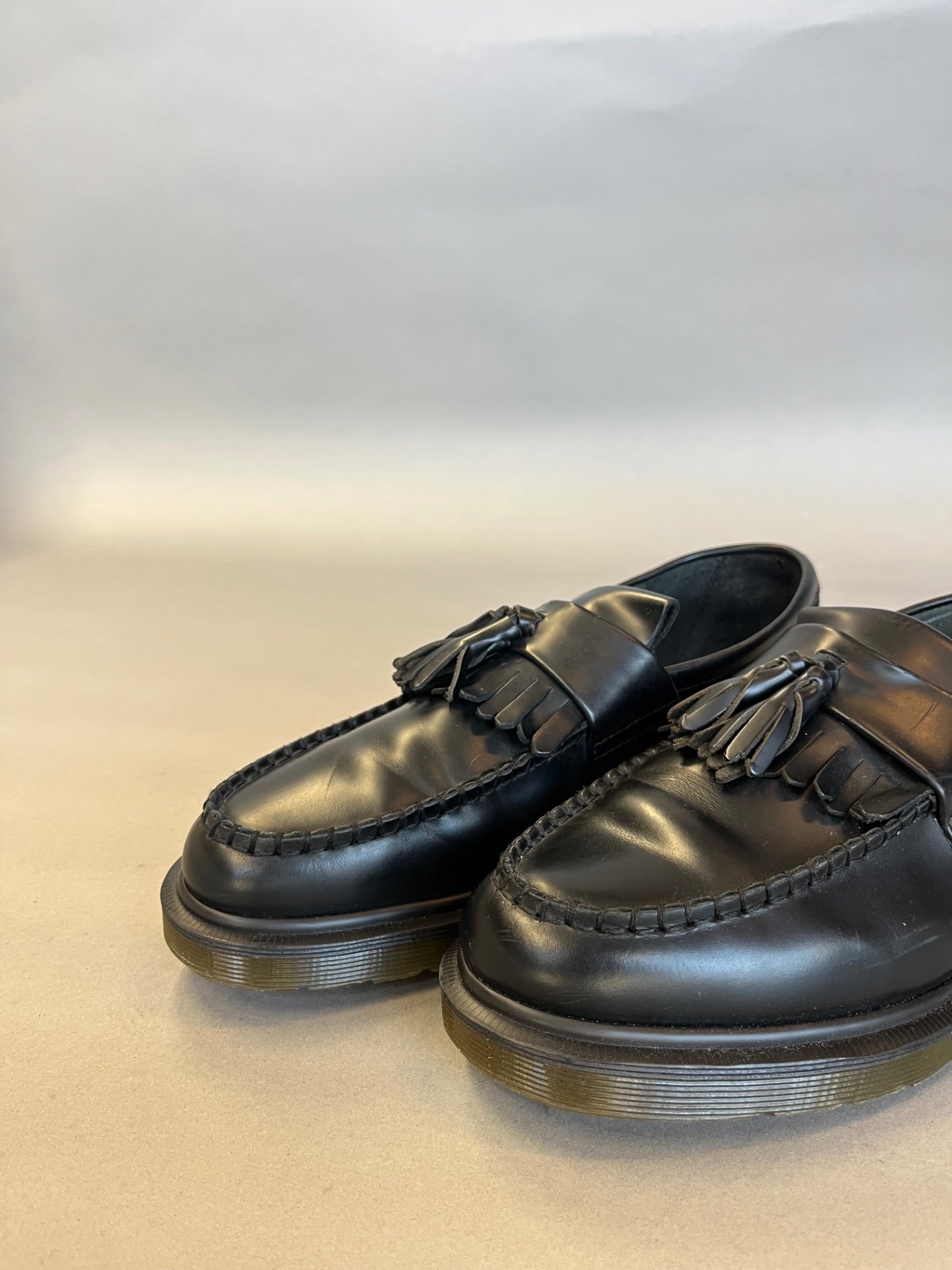 Black Dr Martens Adrian