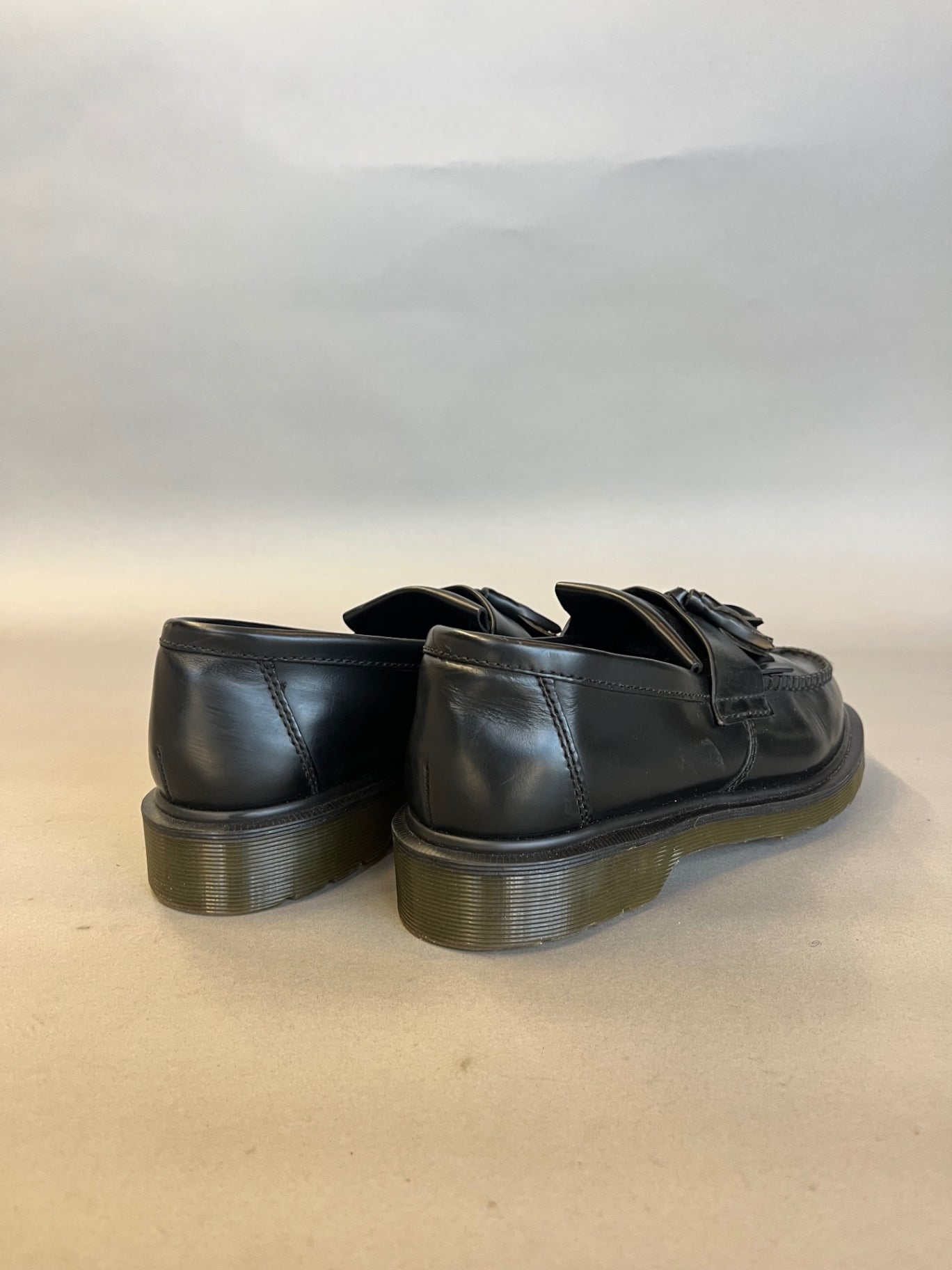 Black Dr Martens Adrian