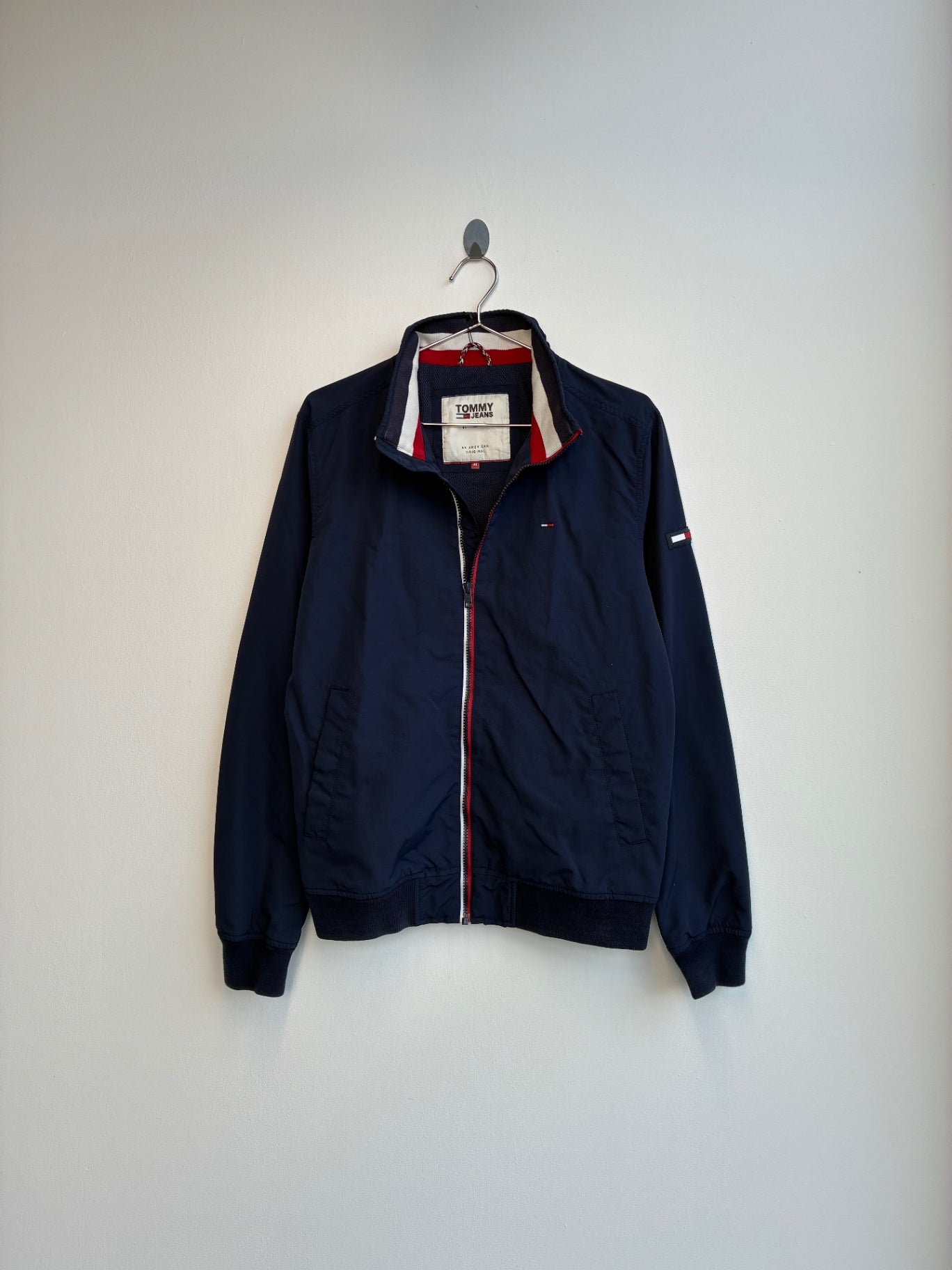 Tommy Jeans Essential Signature Bomber Jacket