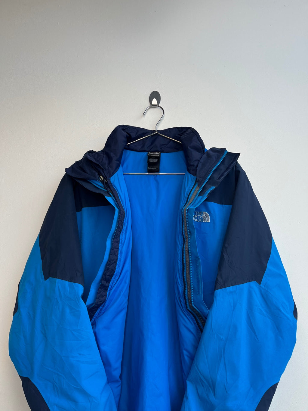The North Face HyVent F12