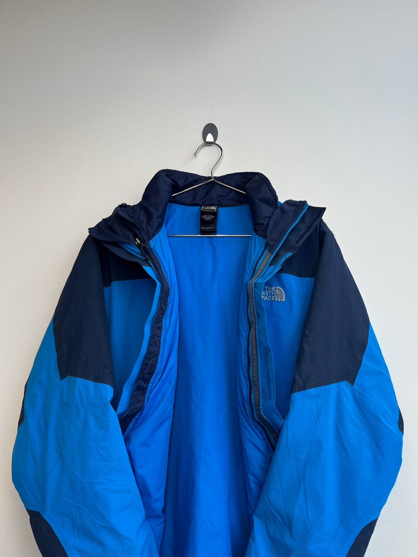 The North Face HyVent F12