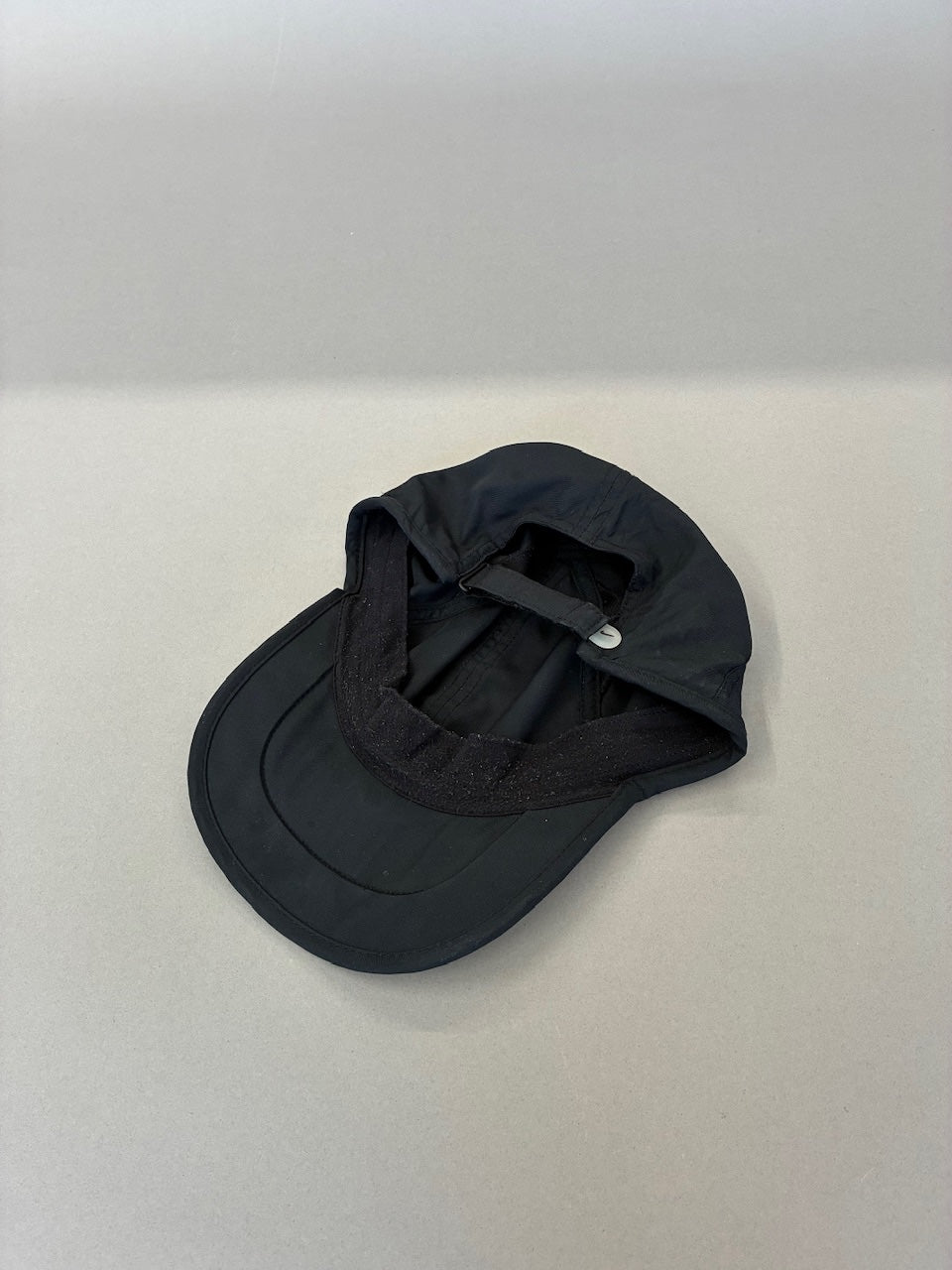 Nike Black Featherlight Cap