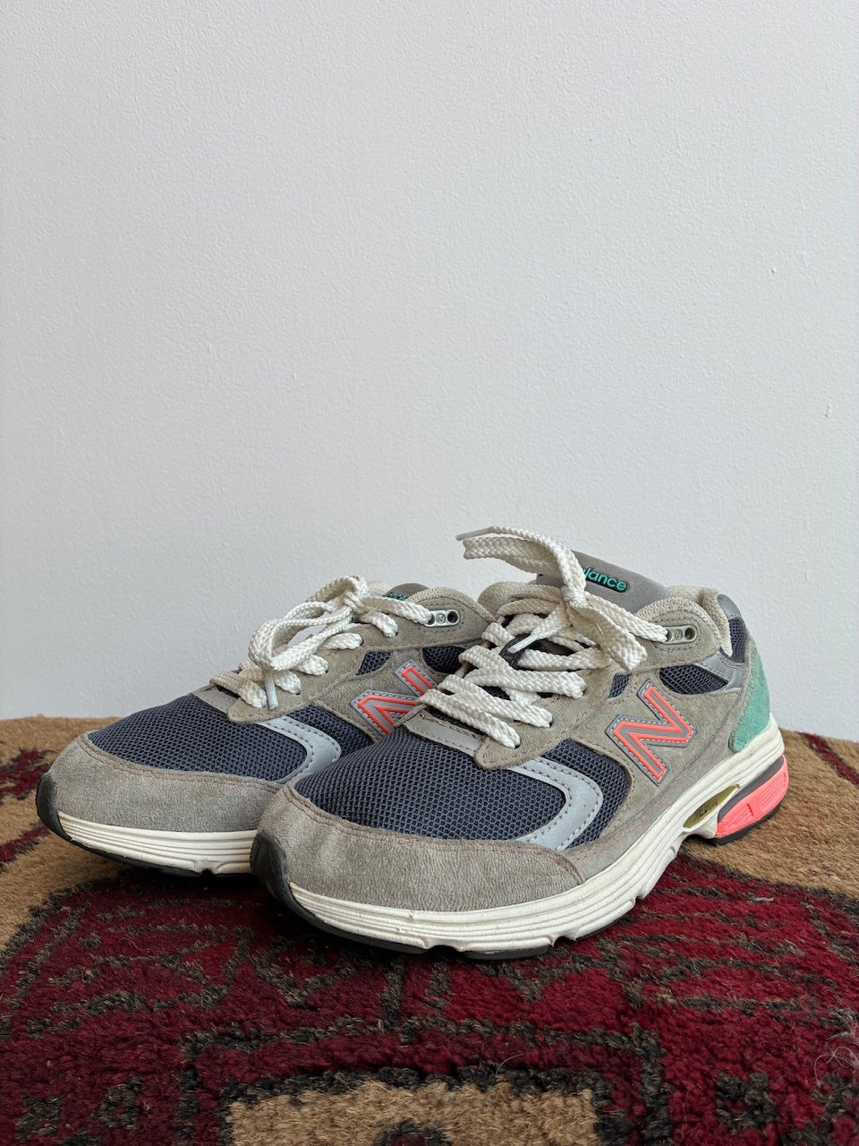 New Balance 880 Series Low Top