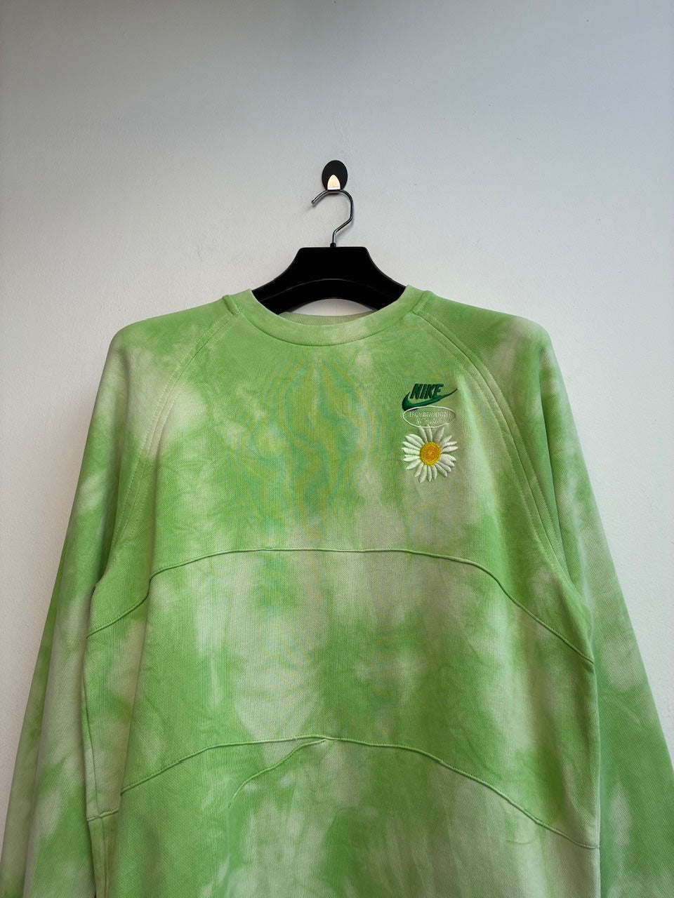 Nike Beaverton Green Crewneck