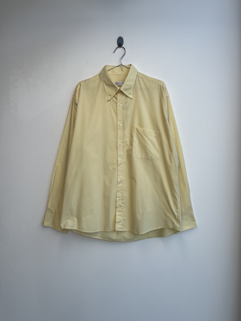 Profilo Uomo Yellow Shirt