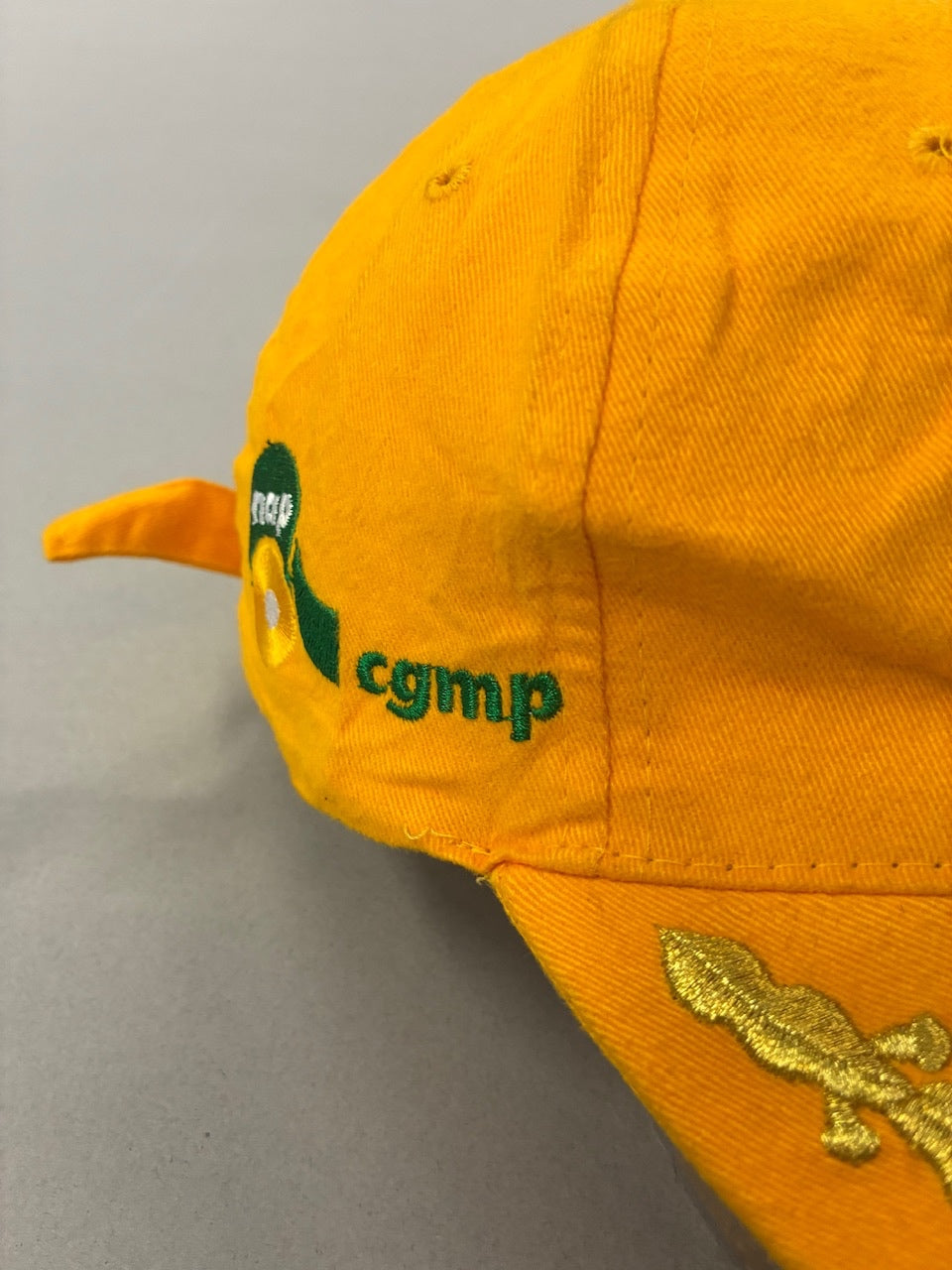 Sernap Yellow Cap