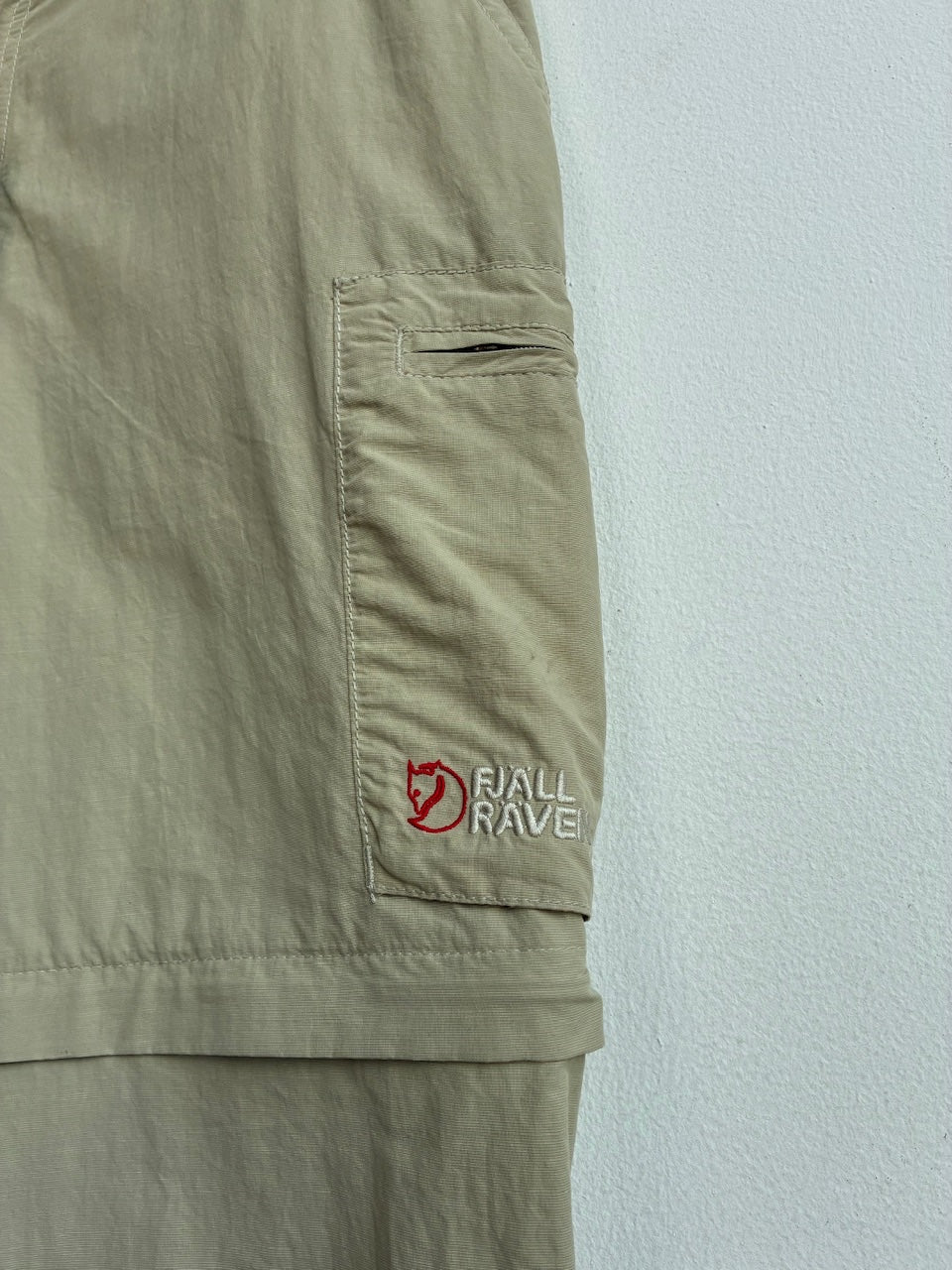 Fjall Raven Cream Convertible Pants